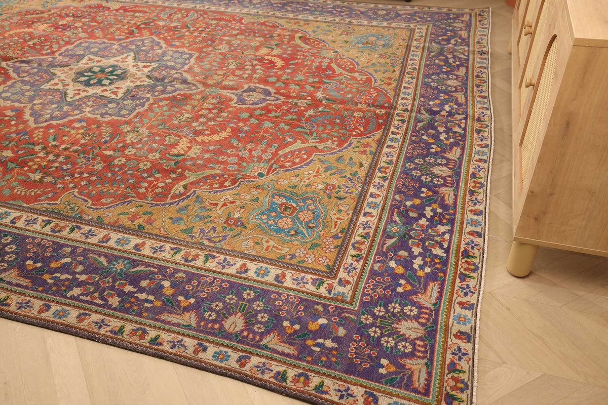 Vintage Kars Persian Style Area Rug 10x13 ft — Red & Blue Medallion