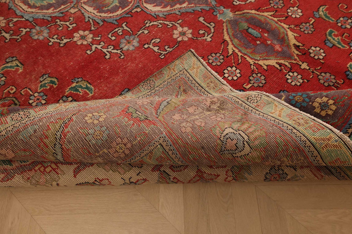 Vintage Southeastern Persian Style Oversize Rug 10x13 ft — Red & Gray Medallion