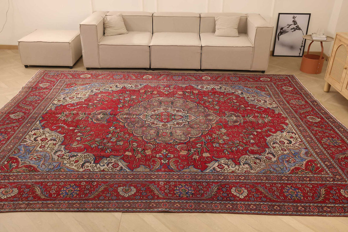 Vintage Southeastern Persian Style Oversize Rug 10x12 ft — Red & Blue Medallion