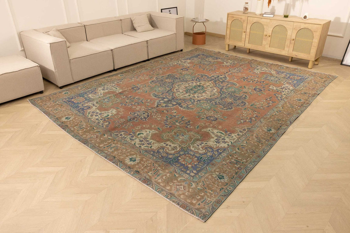 Vintage Southeastern Persian Style Oversize Rug 10x12 ft — Brown & Blue Medallion