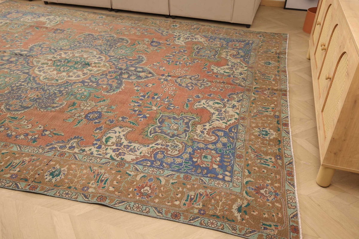 Vintage Southeastern Persian Style Oversize Rug 10x12 ft — Brown & Blue Medallion
