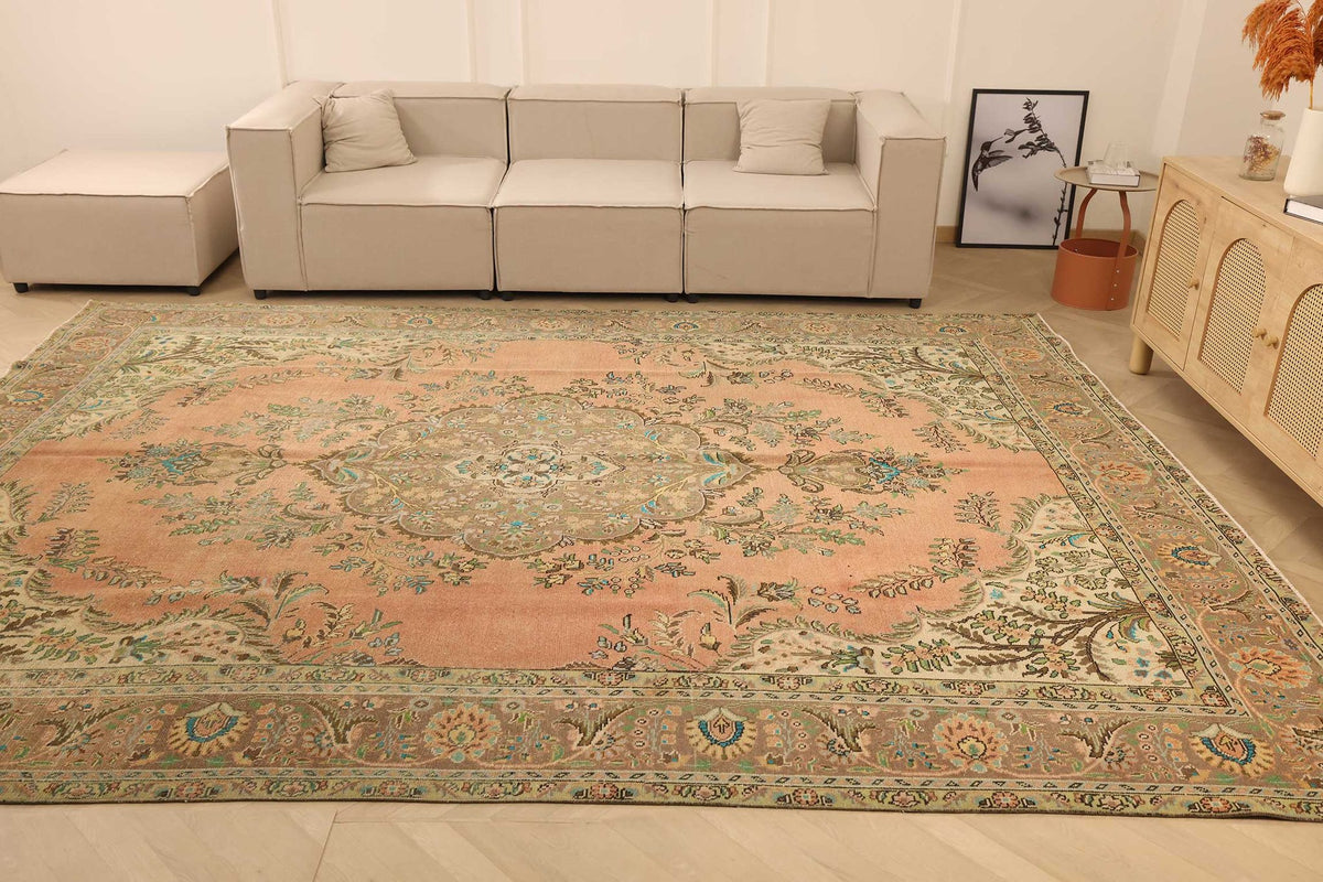Vintage Southeastern Persian Style Oversize Rug 10x13 ft — Orange & Green Medallion