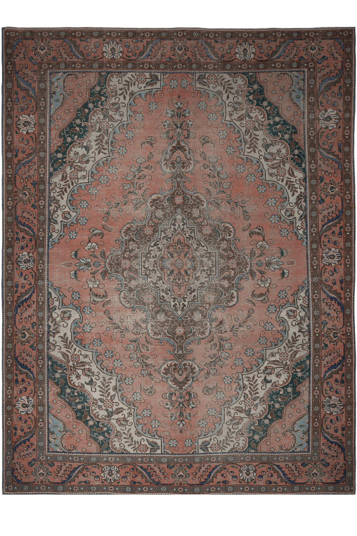 Kumareth Persian-Style Oversize Area Rug