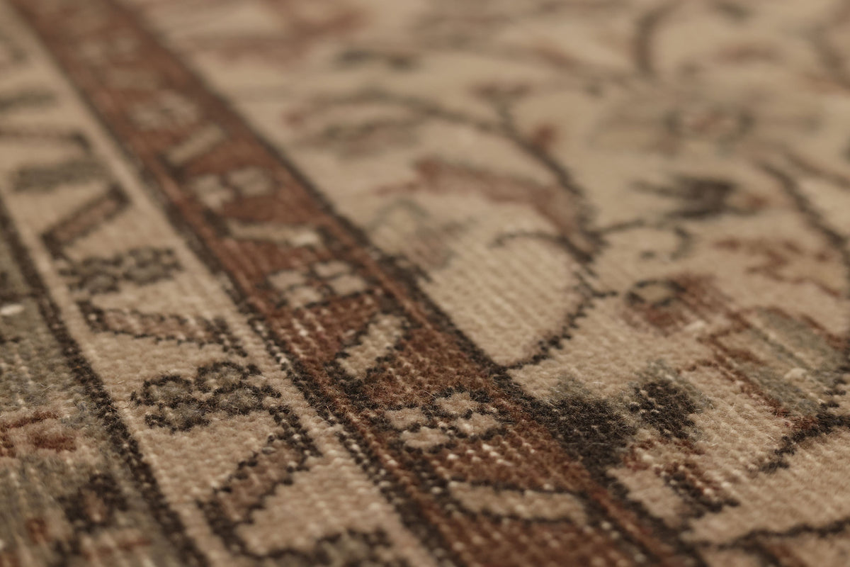 Vintage Isparta Turkish Area Rug 5x9 ft — Beige & Brown Floral (No. 62041)