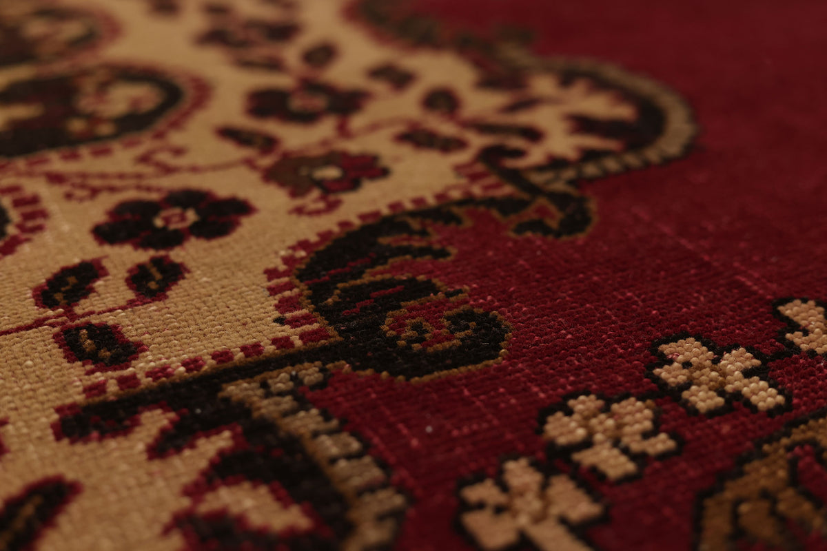 Vintage Sivas Turkish Area Rug 6x10 ft — Red & Beige Floral