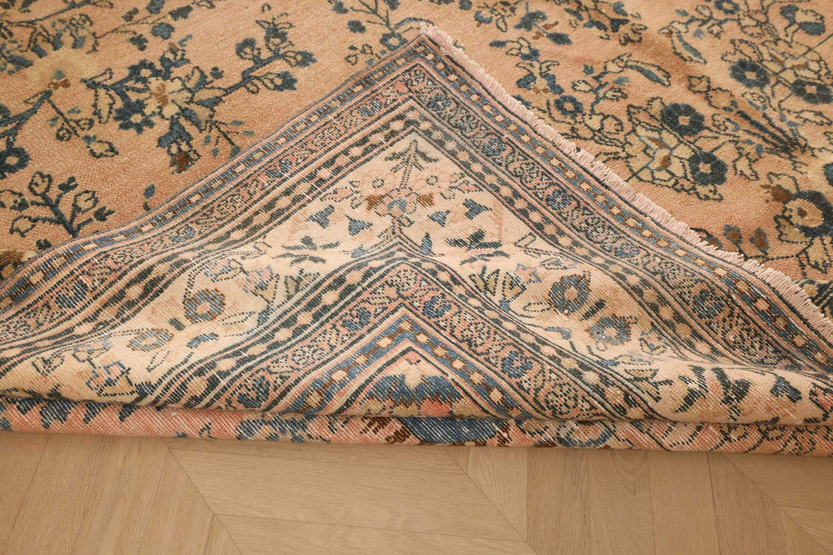 Vintage Southeastern Persian Style Oversize Rug 10x14 ft — Beige & Blue Medallion