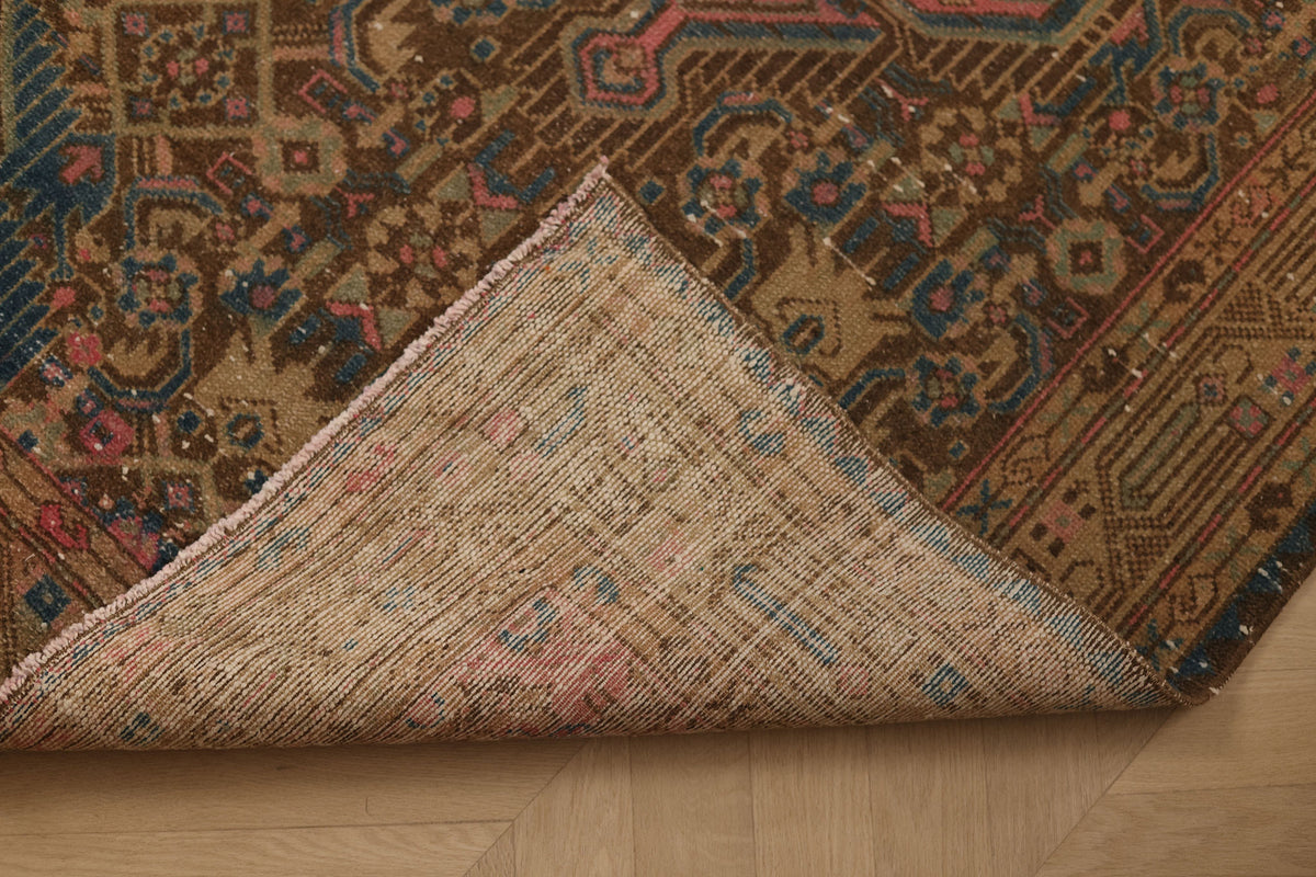 Yamerix Persian Style Runner Rug