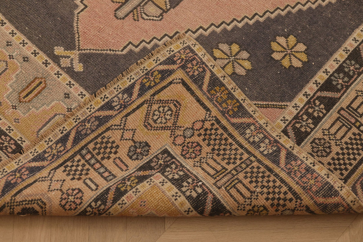 Vintage Kayseri Turkish Area Rug 4x8 ft — Pink & Gray Geometric