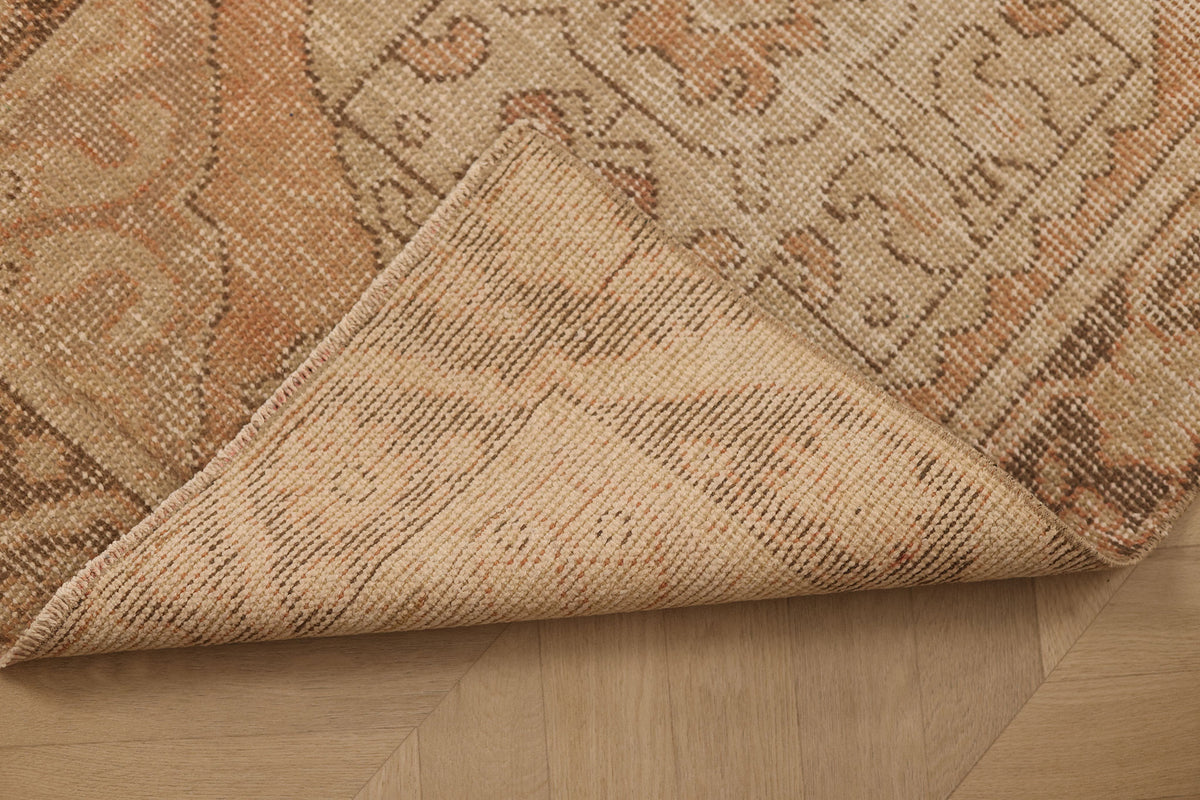 Vintage Niğde Turkish Runner Rug 2x9 ft — Beige & Brown Floral