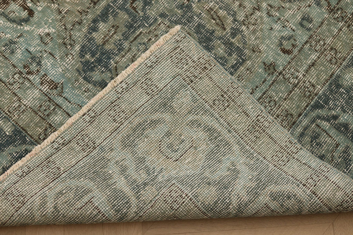 Vintage Isparta Turkish Area Rug 7x10 ft — Gray & Green Floral