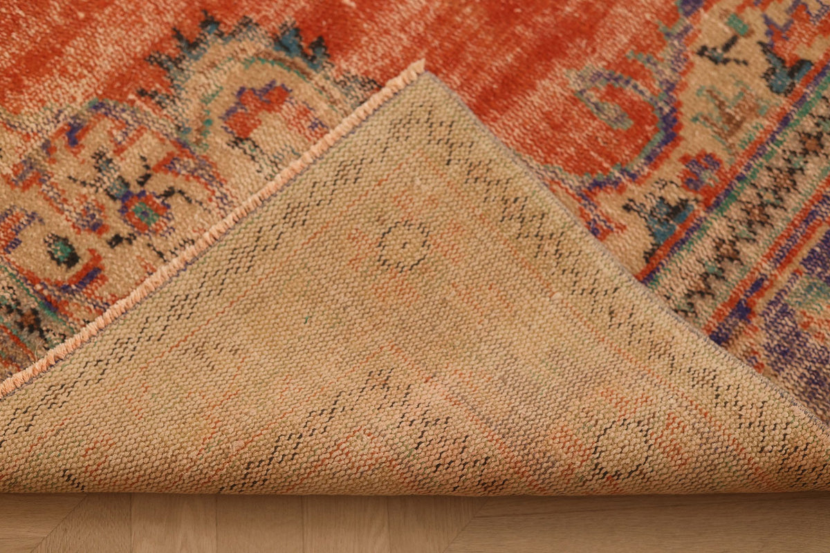 Vintage Manisa Turkish Area Rug 6x10 ft — Red & Beige Floral
