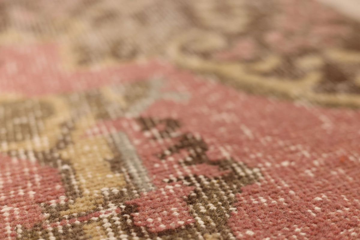 Vintage Isparta Turkish Area Rug 6x10 ft — Beige & Red Floral