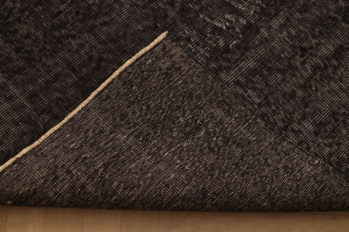 Vintage Isparta Turkish Area Rug 5x8 ft — Gray Overdyed