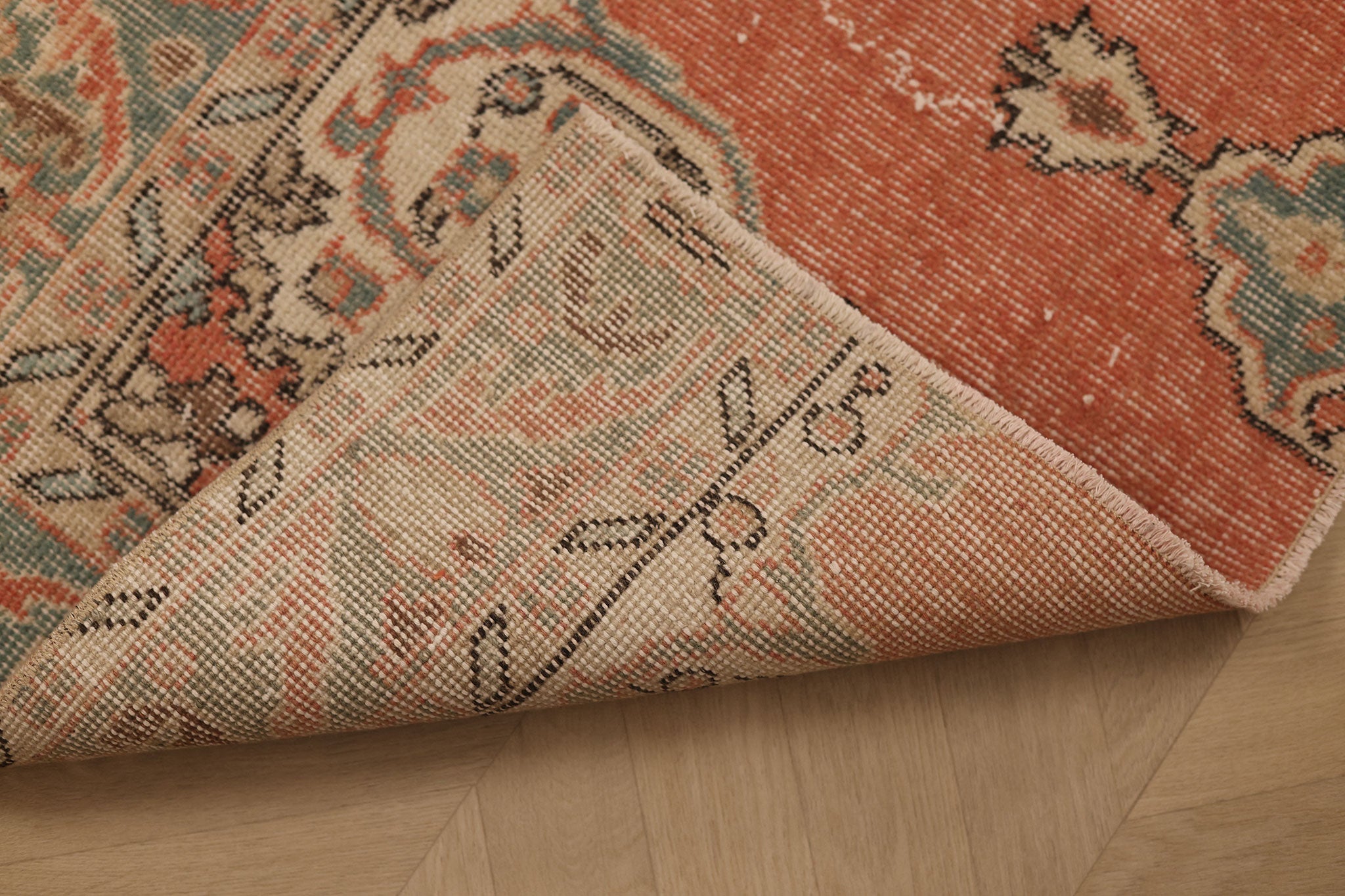 Vintage Isparta Turkish Runner Rug 2x3 ft — Red & Beige Floral