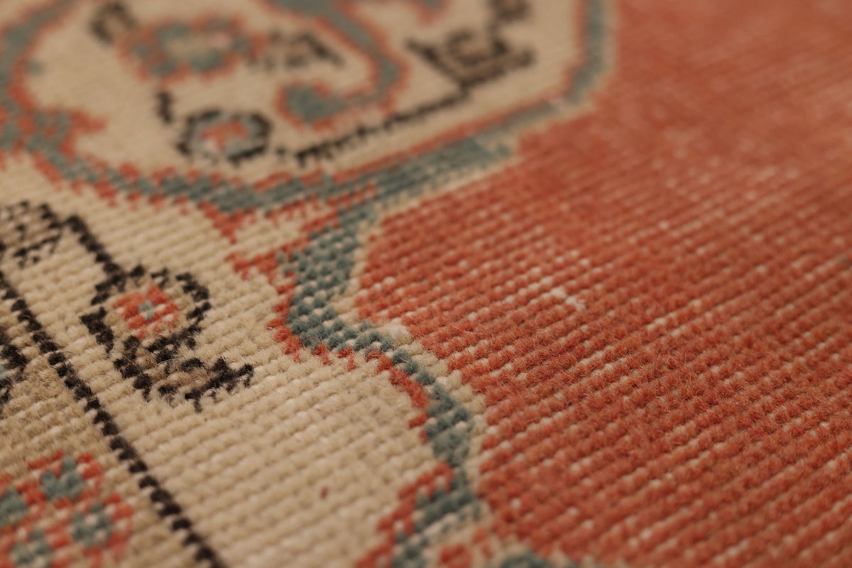 Vintage Isparta Turkish Runner Rug 2x3 ft — Red & Beige Floral