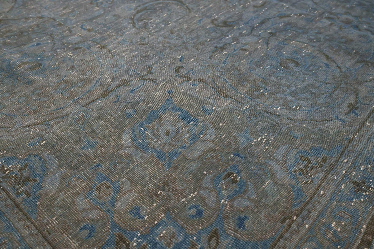 Vintage Southeastern Persian Style Oversize Rug 10x12 ft — Blue & Gray Medallion