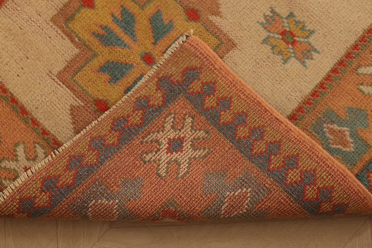 Vintage Uşak Turkish Runner Rug 3x8 ft — Beige & Orange Geometric