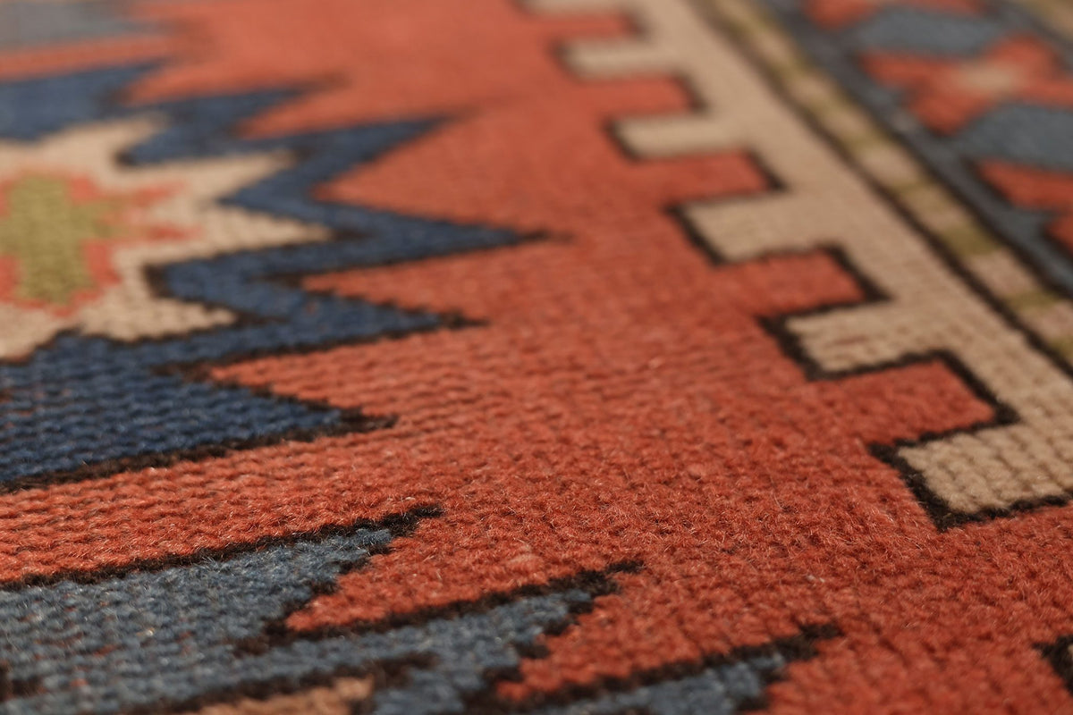 Vintage Niğde Turkish Area Rug 7x10 ft — Beige & Red Geometric