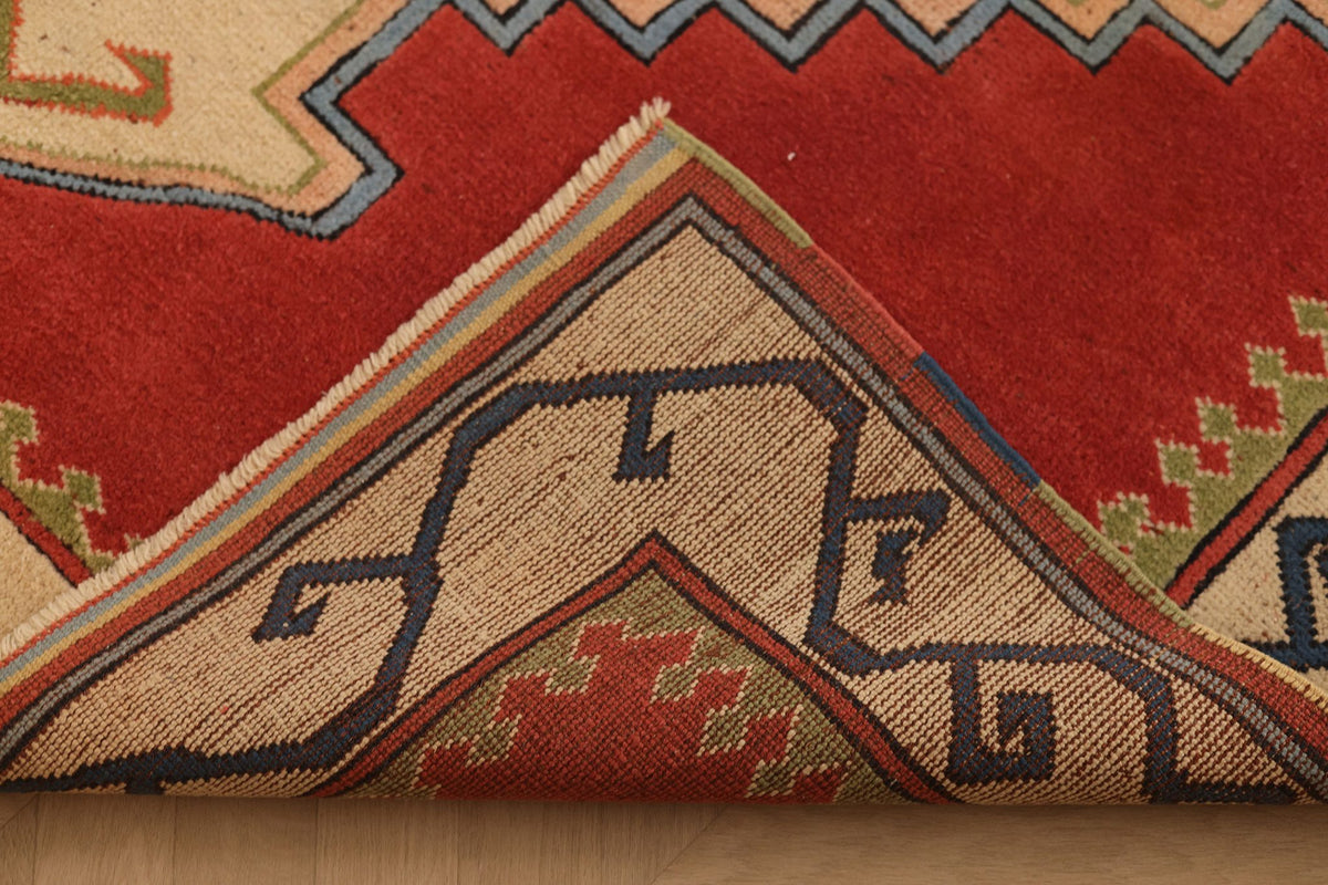 Vintage Malatya Turkish Area Rug 5x8 ft — Red & Beige Geometric