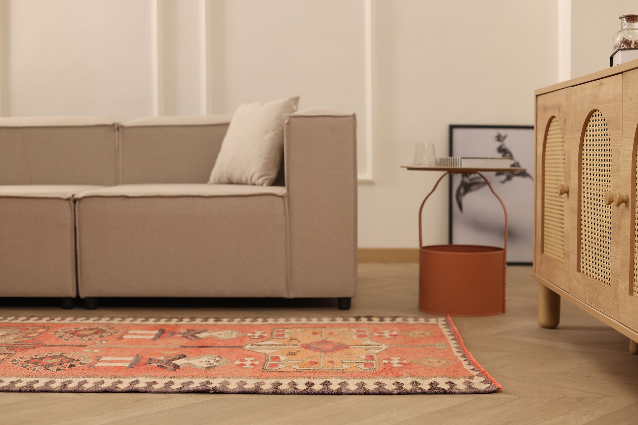 Othunath Persian Style Kilim Runner Rug
