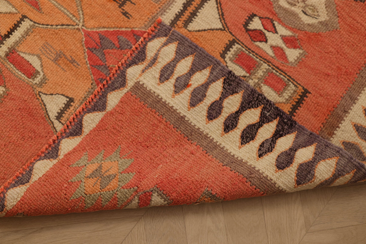 Othunath Persian Style Kilim Runner Rug
