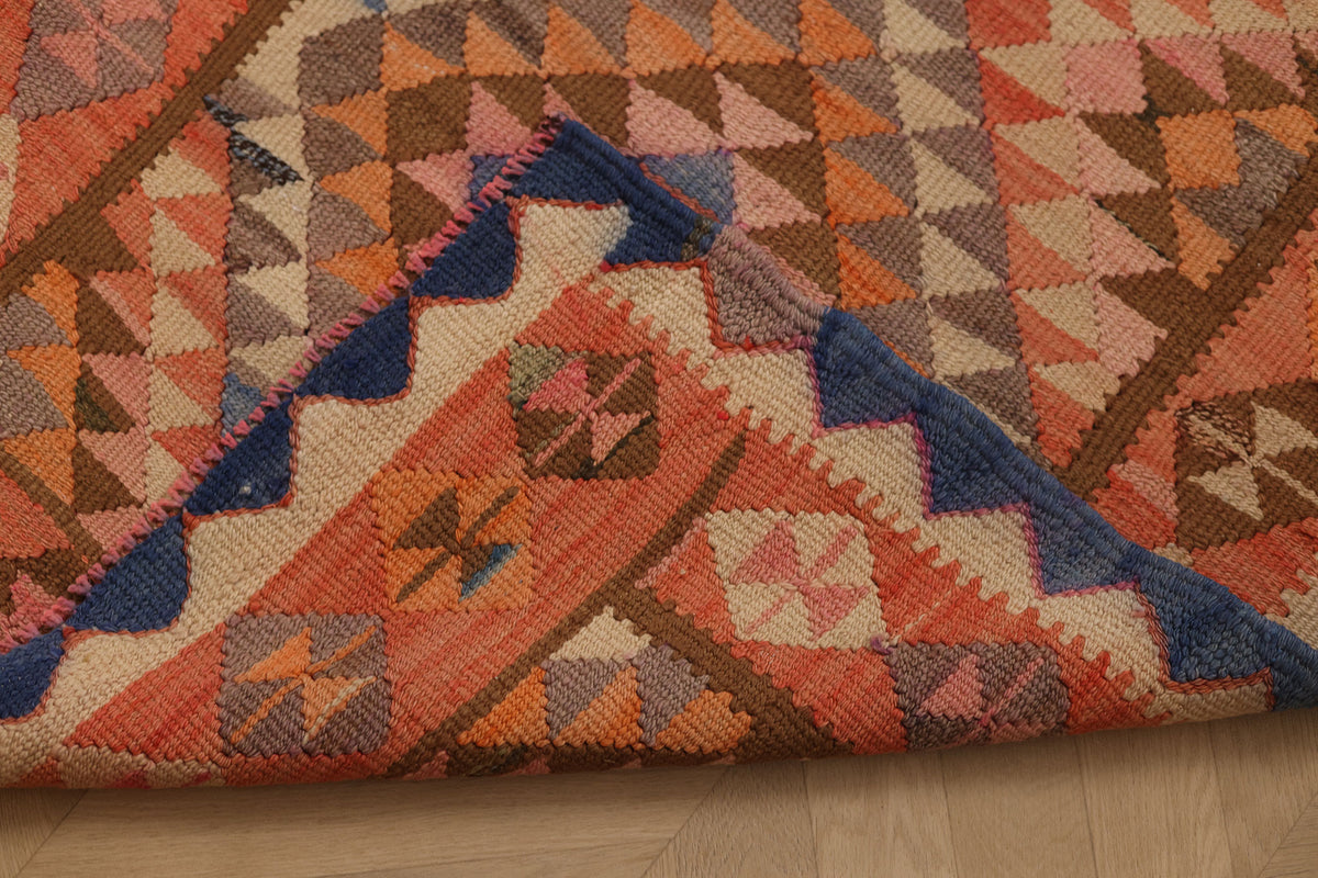 Jamerel Persian Style Kilim Runner Rug