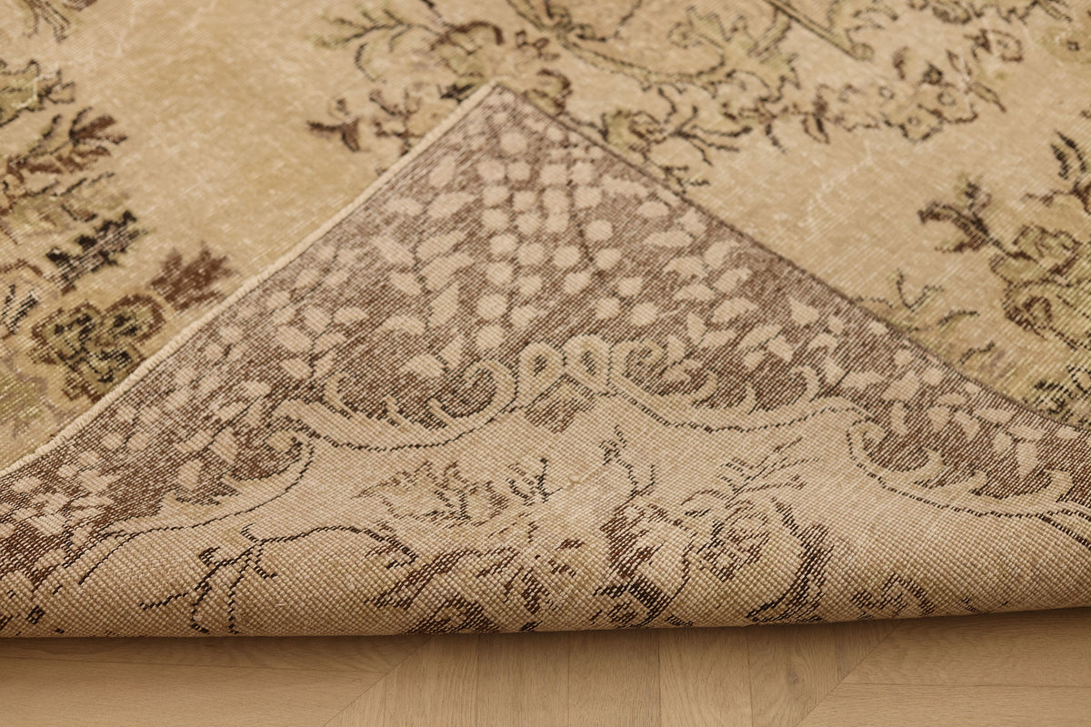 Vintage Isparta Turkish Area Rug 6x9 ft — Beige & Brown Floral (No. 62829)