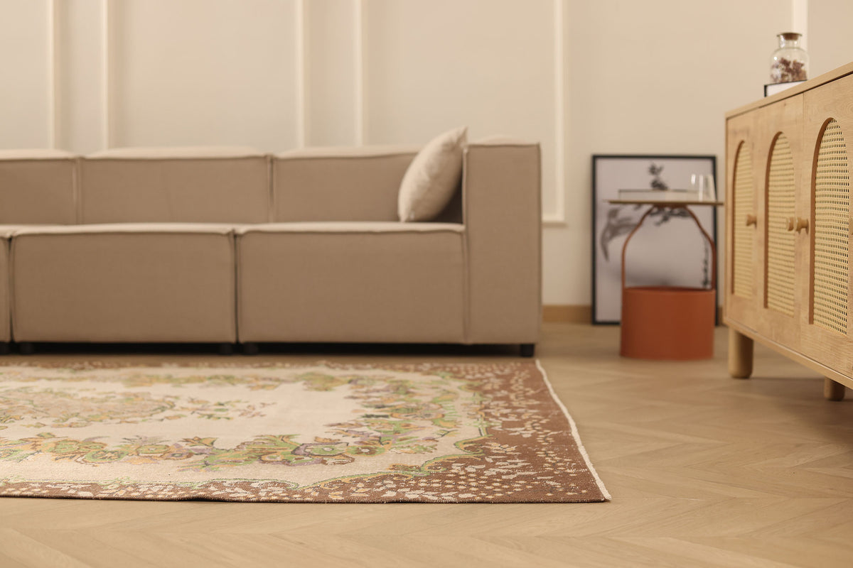 Vintage Isparta Turkish Area Rug 6x9 ft — Beige & Brown Floral (No. 62831)