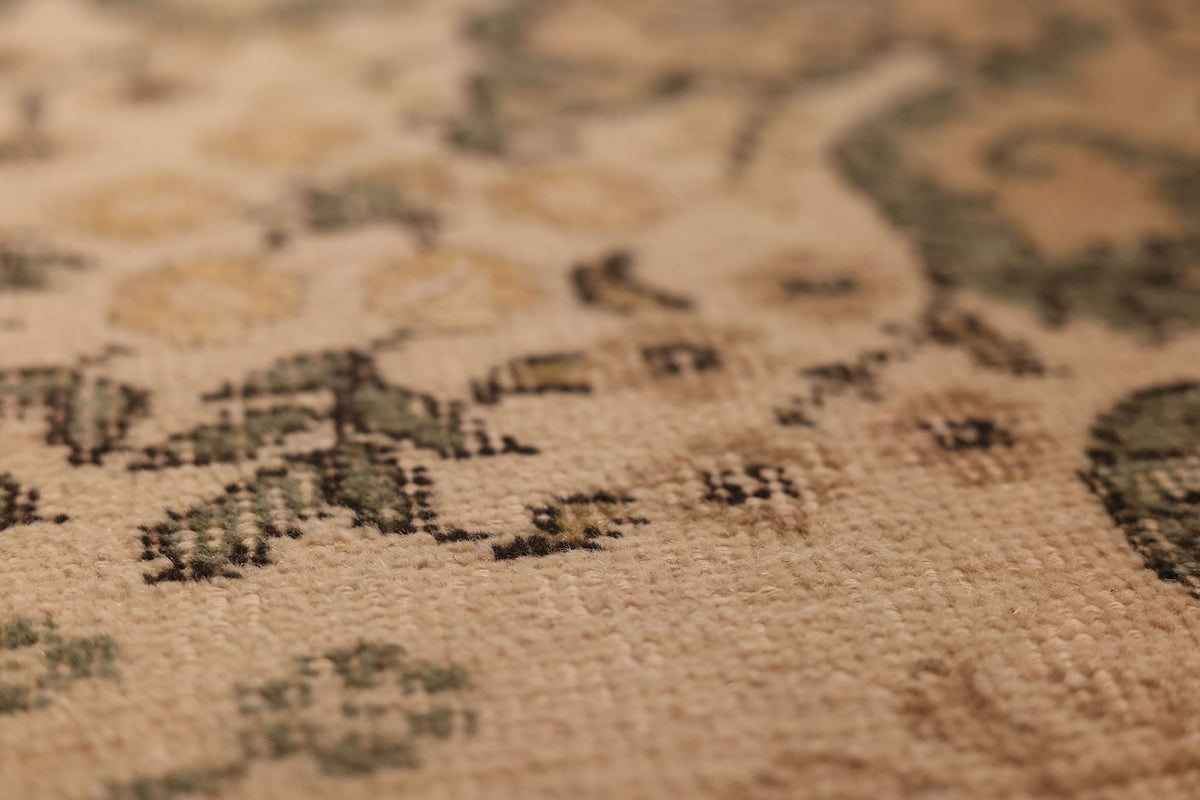 Vintage Isparta Turkish Area Rug 5x9 ft — Beige & Brown Floral