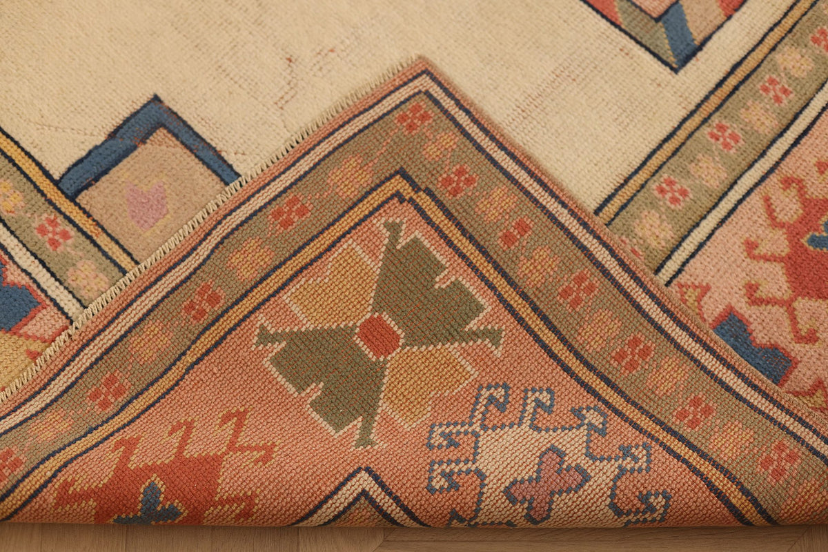 Vintage Niğde Turkish Area Rug 6x8 ft — Beige & Pink Geometric