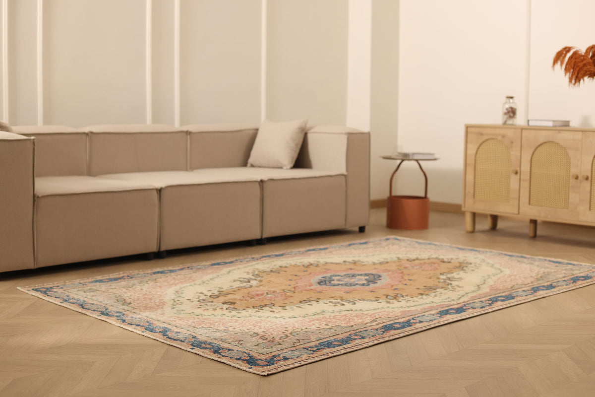 Vintage Isparta Turkish Area Rug 5x8 ft — Beige & Blue Floral (No. 63056)