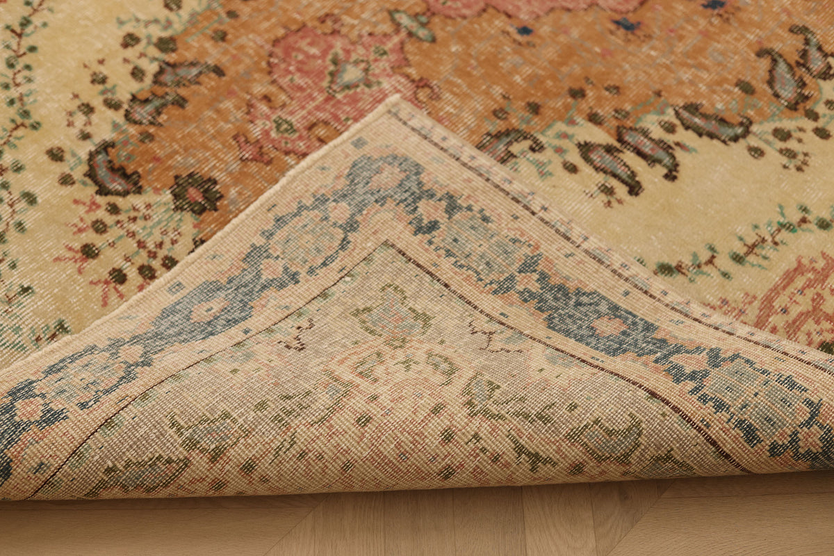 Vintage Isparta Turkish Area Rug 5x8 ft — Beige & Blue Floral (No. 63056)