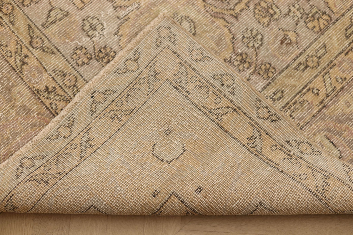 Vintage Isparta Turkish Oversize Rug 8x11 ft — Beige & Brown Floral