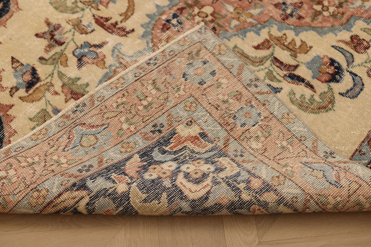 Vintage Isparta Turkish Area Rug 5x8 ft — Beige & Pink Floral