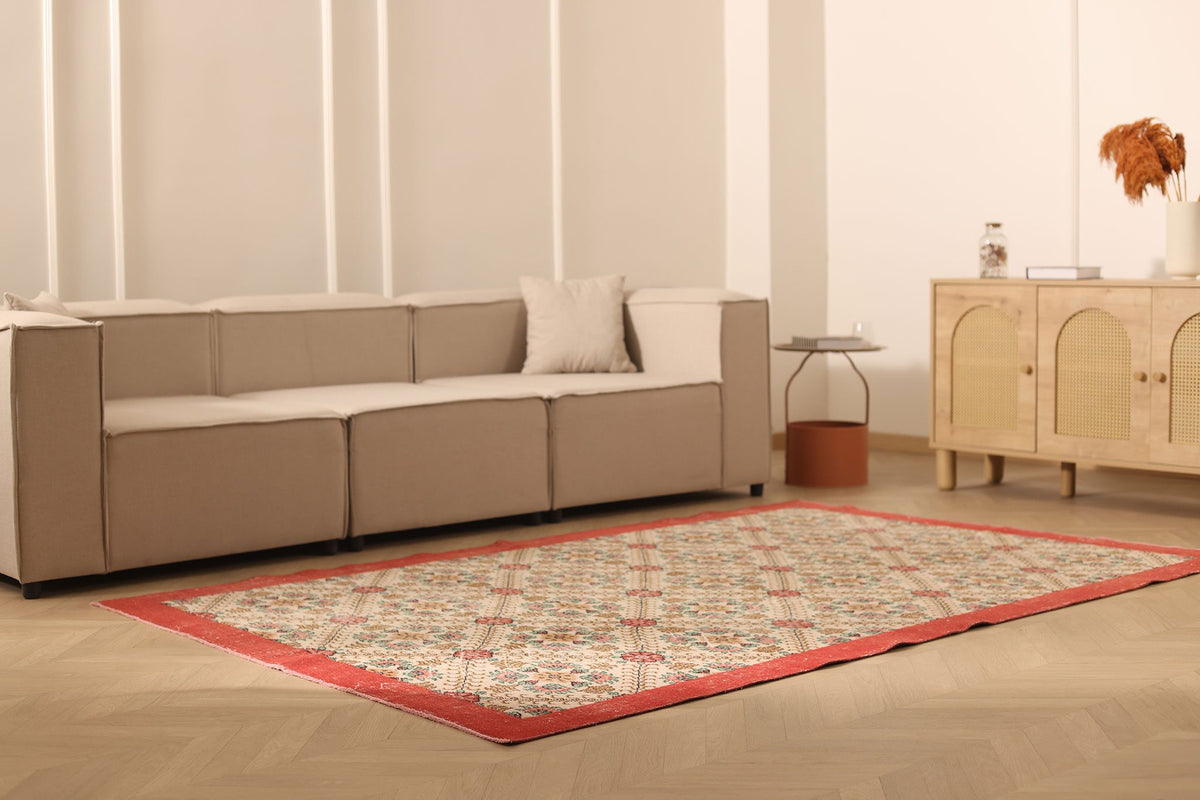 Vintage Isparta Turkish Area Rug 6x9 ft — Beige & Red Floral