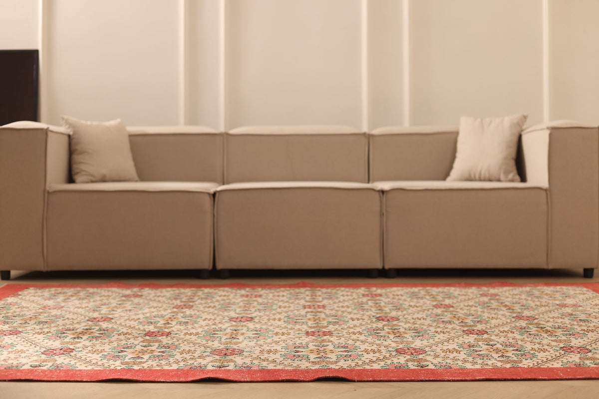 Vintage Isparta Turkish Area Rug 6x9 ft — Beige & Red Floral