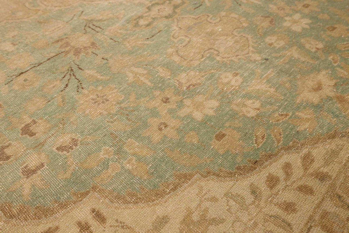 Vintage Southeastern Persian Style Area Rug 7x12 ft — Beige & Green Medallion