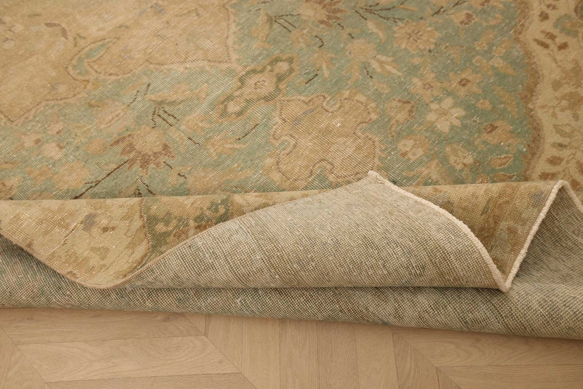 Vintage Southeastern Persian Style Area Rug 7x12 ft — Beige & Green Medallion