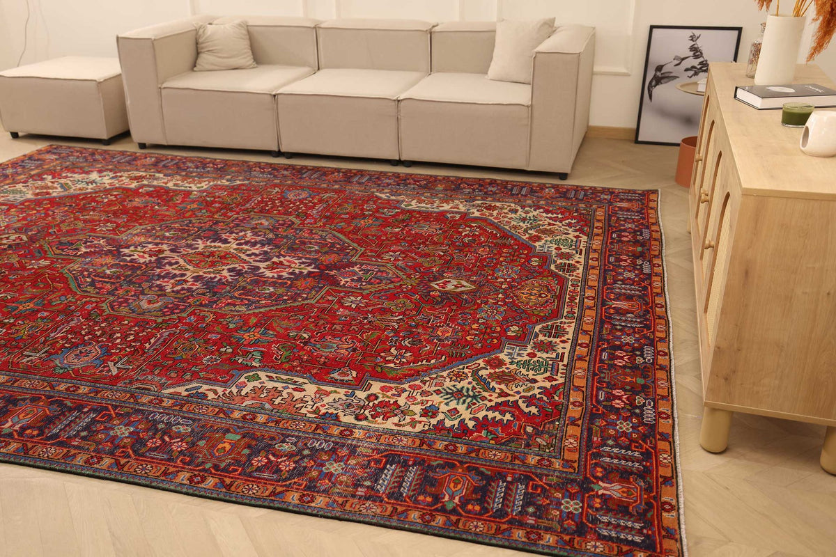 Vintage Southeastern Persian Style Oversize Rug 9x13 ft — Red & Blue Medallion