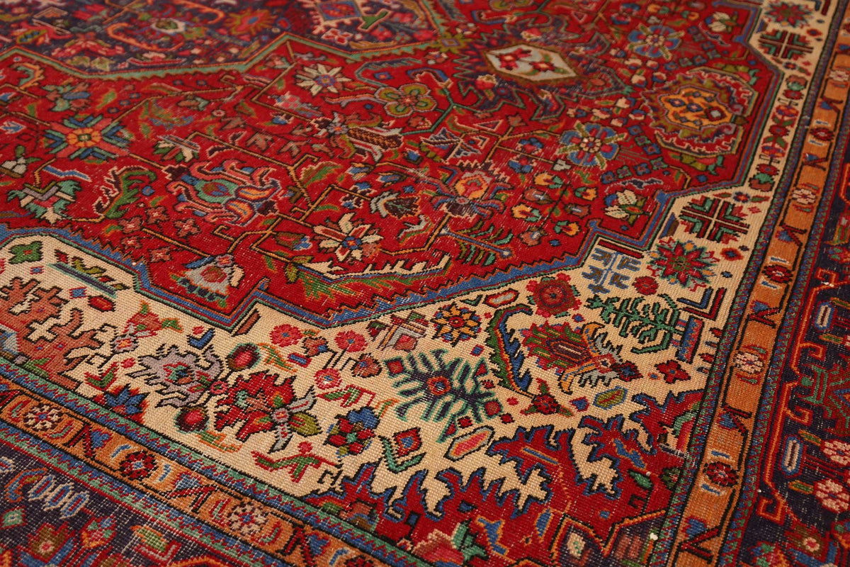 Vintage Southeastern Persian Style Oversize Rug 9x13 ft — Red & Blue Medallion