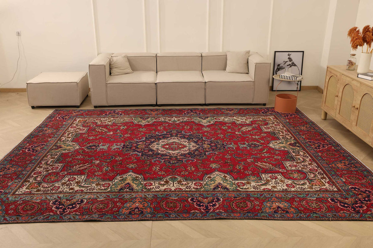 Vintage Southeastern Persian Style Oversize Rug 10x13 ft — Red & Blue Medallion