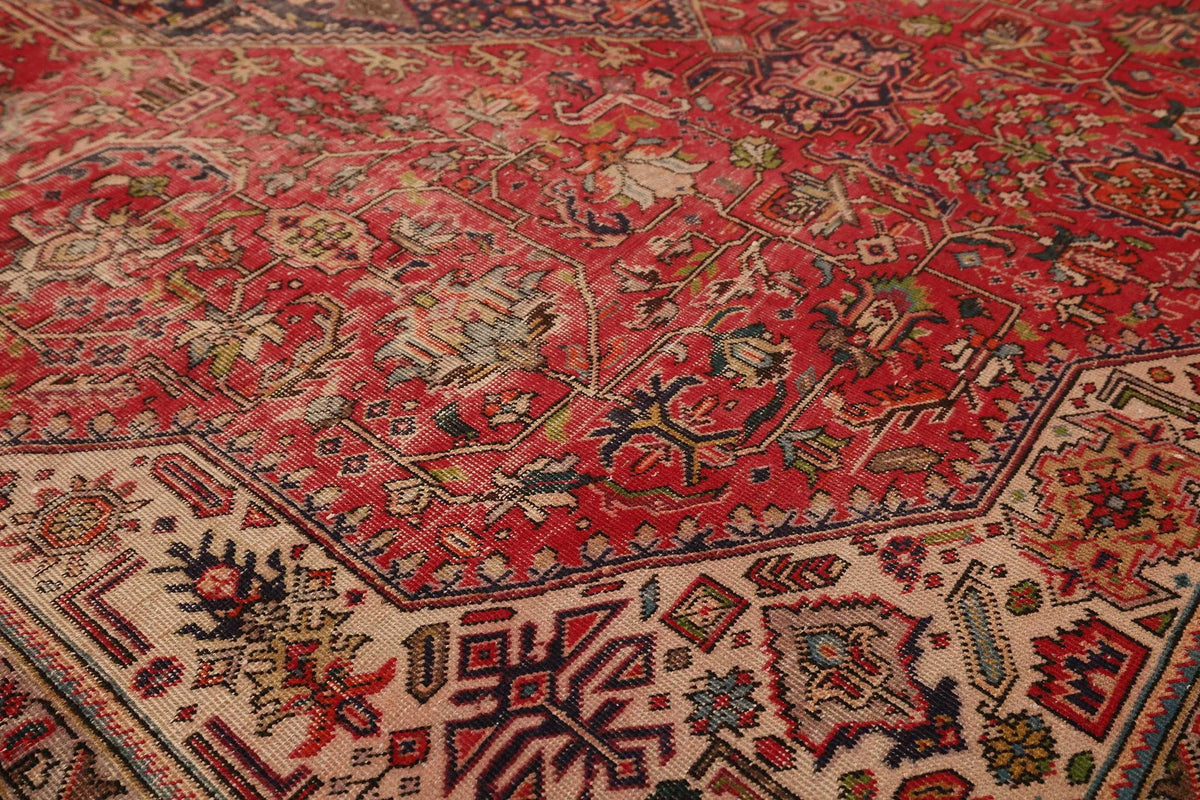 Vintage Southeastern Persian Style Oversize Rug 10x13 ft — Red & Blue Medallion