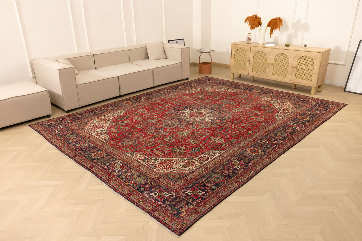 Vintage Southeastern Persian Style Oversize Rug 10x13 ft — Red & Brown Medallion