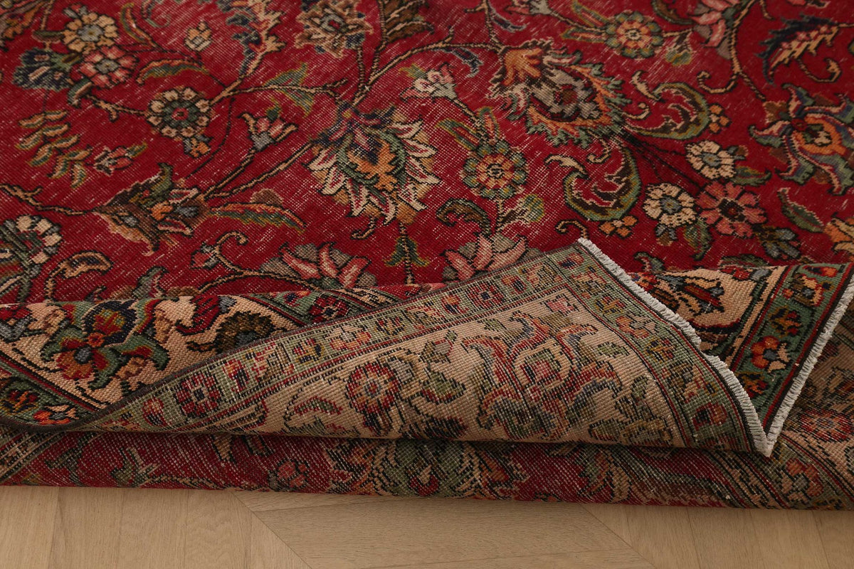 Vintage Southeastern Persian Style Oversize Rug 8x11 ft — Red & Beige Floral