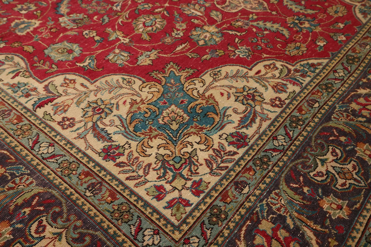 Vintage Southeastern Persian Style Oversize Rug 10x13 ft — Red & Beige Medallion