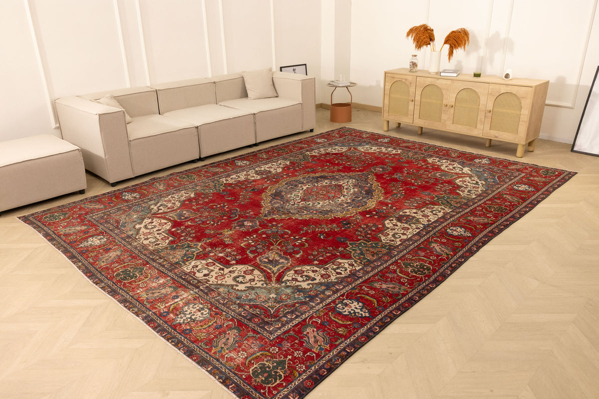 Vintage Southeastern Persian Style Oversize Rug 10x13 ft — Red & Blue Medallion