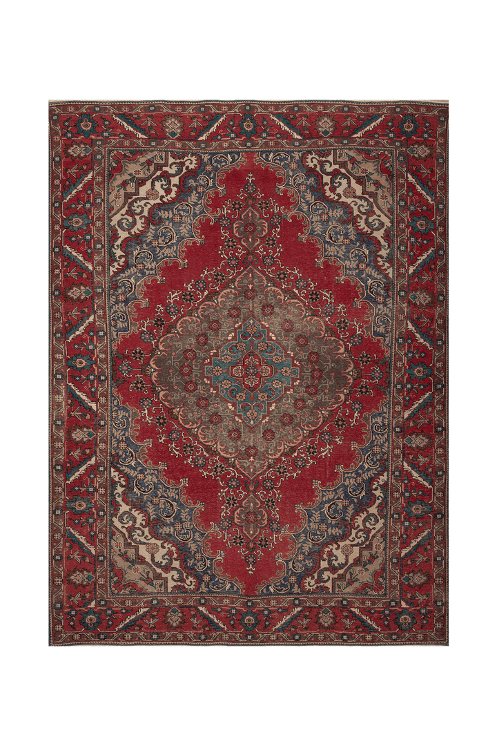 Vintage Southeastern Persian Style Oversize Rug 9x13 ft — Red & Blue Medallion