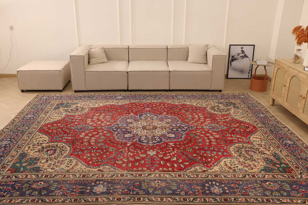Vintage Southeastern Persian Style Oversize Rug 10x13 ft — Red & Blue Medallion