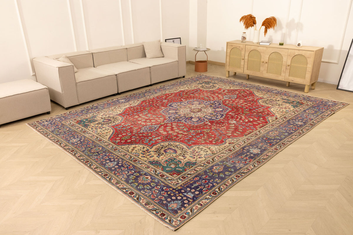 Vintage Southeastern Persian Style Oversize Rug 10x13 ft — Red & Blue Medallion