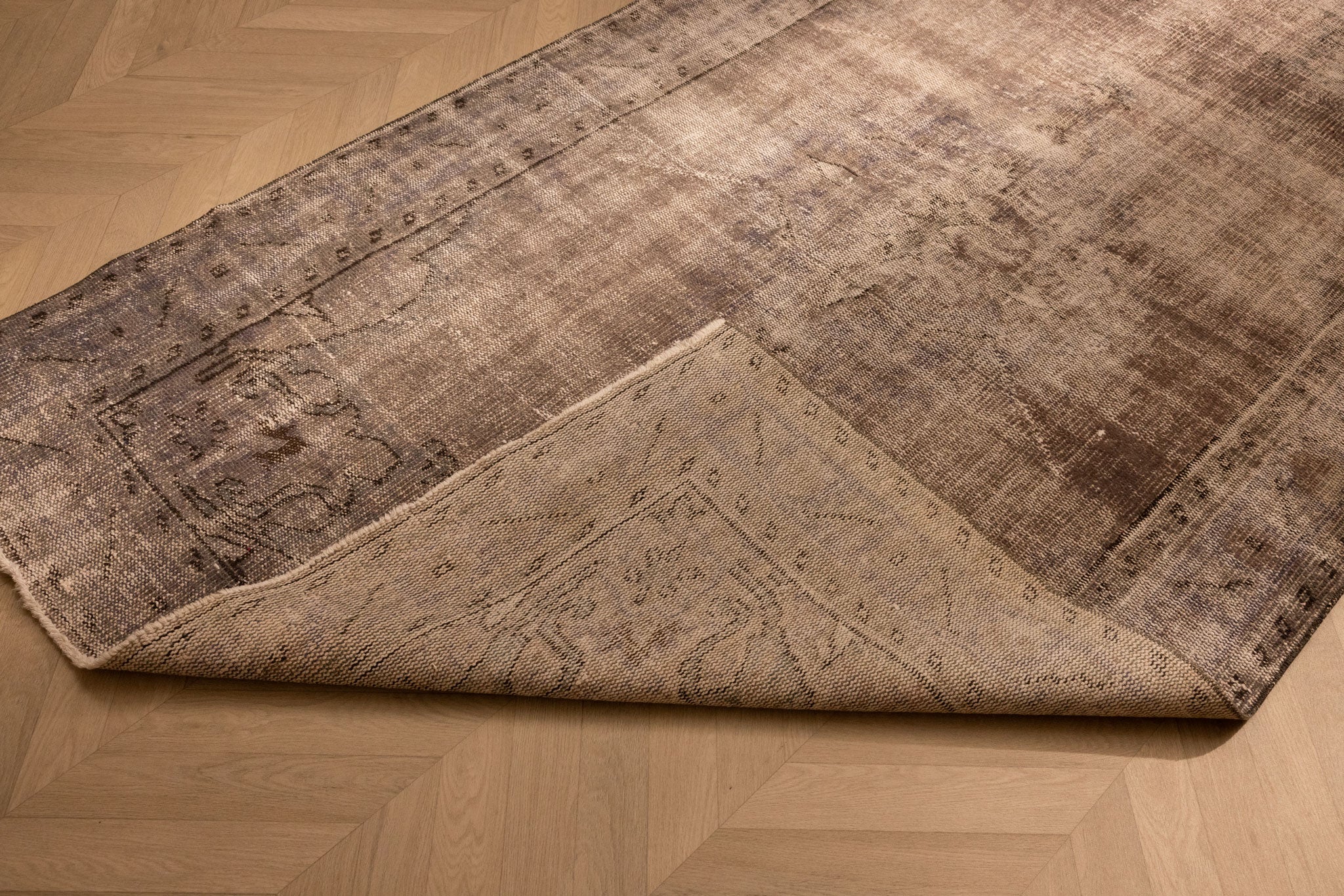 Vintage Manisa Turkish Area Rug 4x8 ft — Gray Distressed (No. 43815)